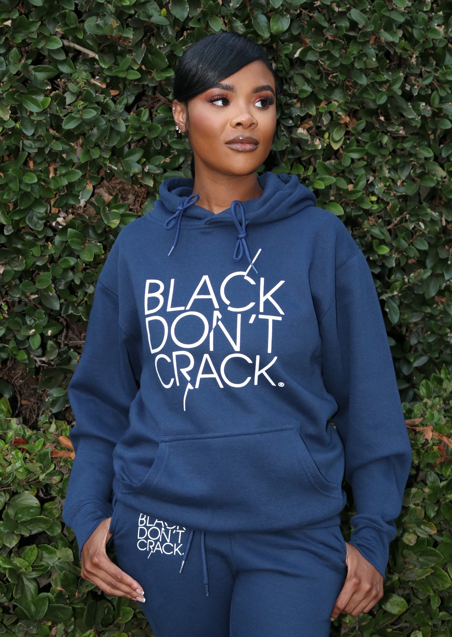 Black Don't Crack / Admiral Blue / Sweatshirt / Pullover Hoodie - Black Don't Crack® 